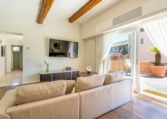 Residenza Scavolino - Fontana Di Trevi Tatil Evi *